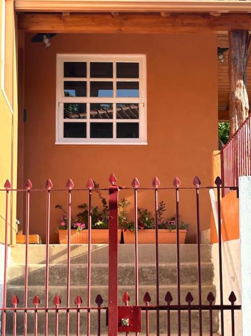 Casa Da Vila Em 塞洛里库迪巴什图 外观 照片